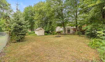 11108 Creekside Dr, Allendale, MI 49401