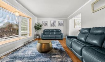 6716 Rosedale Blvd, Allen Park, MI 48101