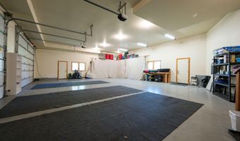 20960 Royal Oak Cir, Bend, OR 97701