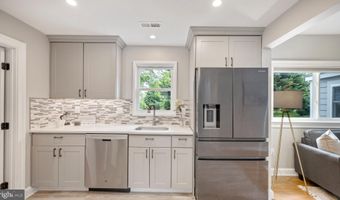 15705 BARNESVILLE Rd, Boyds, MD 20841