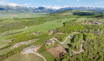 440 STRAWBERRY HILLS Dr, Bedford, WY 83112