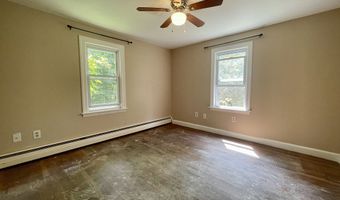 220 School St, Coventry, CT 06238