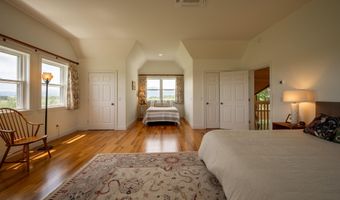 2493 Lake St, Addison, VT 05491