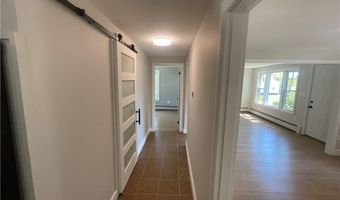 29 TACOMA St, Cranston, RI 02920