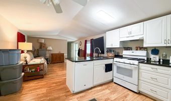 26 Edgewood Dr, Allenstown, NH 03275
