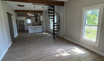 807 Bankhead Ave, Amory, MS 38821