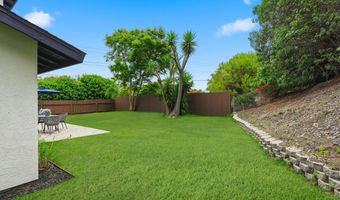 2610 Chestnut Ave, Carlsbad, CA 92010