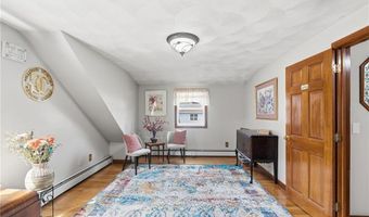 123 Royal Ave, Cranston, RI 02920