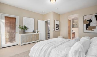 854 E AQUARIUS Pl, Chandler, AZ 85249