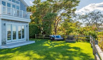 71 Sunset Ln, Barnstable, MA 02630