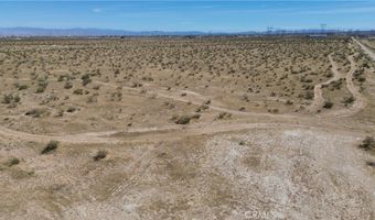 25 Aster, Adelanto, CA 92301