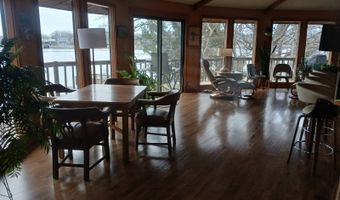 76 Lakeview Cir, Alma, KS 66401
