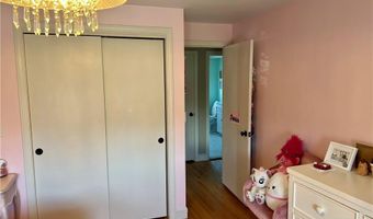 45 Rosemary St, Cranston, RI 02920
