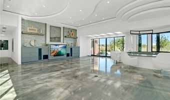 10 Ridge Blossom Rd, Las Vegas, NV 89135