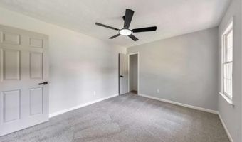 4929 Willow Crk, Woodstock, GA 30188