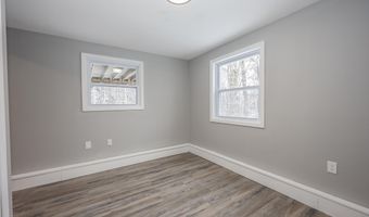 52 Hillside Ave, Bartlett, NH 03812