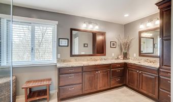 6350 Trailridge Ct, Miami, OH 45140