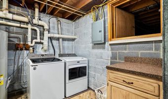 2688 LYDIA Ct, Adamstown, MD 21710