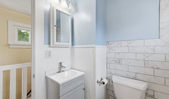1010 Chestnut St, Ashland, OH 44805