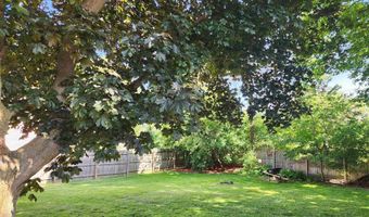 540 Fairlane Dr, Alma, MI 48801
