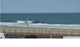 7 Lincoln Ave, Avon By The Sea, NJ 07717
