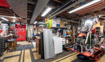 12 Shaw Dr, Alexandria, KY 41001