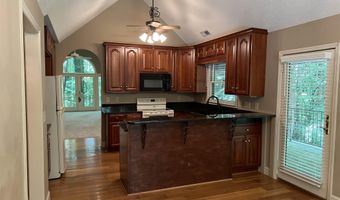 17369 Meadows Rd, Athens, AL 35613