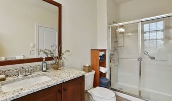 19 Putnam Ln 19, Danbury, CT 06810