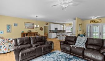 106 White Pines Trl, Charlestown, RI 02813