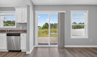 1 Carriagebrook Cir, Camden, SC 29020