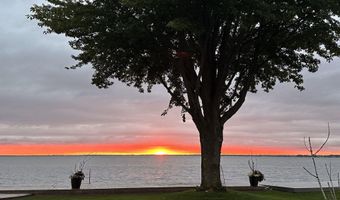7787 Farnsworth, Algonac, MI 48001