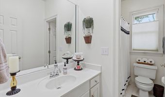 118 Parkside Dr, Brandon, MS 39042