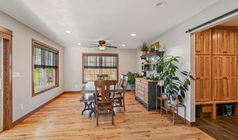 82 1st St Ct, Atkins, IA 52206