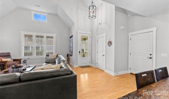 7 Veranda Trl, Asheville, NC 28803