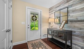 266 Pettis Ave NE, Ada, MI 49301