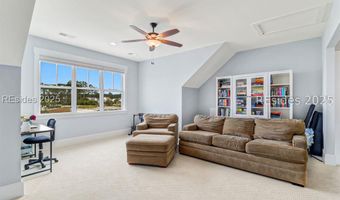 302 Castaway Dr, Bluffton, SC 29910