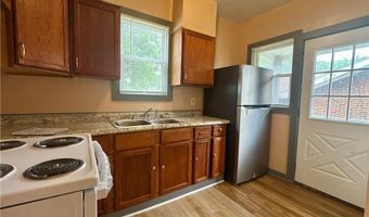 993 Concord Ave, Akron, OH 44306