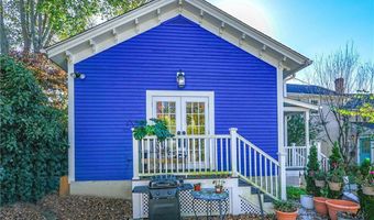24 Anthony St, Newport, RI 02840