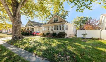 1836 Park Ave, Alton, IL 62002