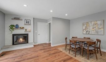 1704 S Highland Ave, Arlington Heights, IL 60005