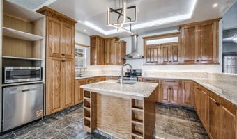 799 County Road 1596, Alvord, TX 76225