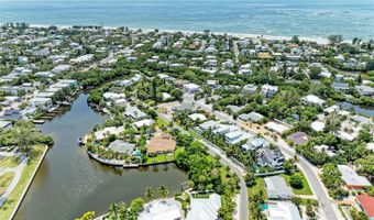 136 CRESCENT Dr, Anna Maria, FL 34216