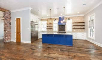818 Park Blvd, Baton Rouge, LA 70806