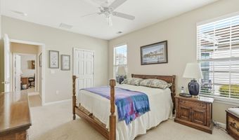 39 Newport St, Barnegat, NJ 08005