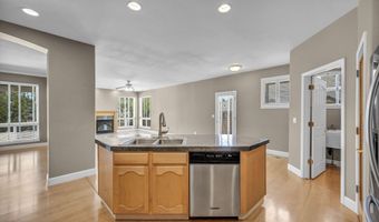 2042 Amberwood Dr, Carson City, NV 89703