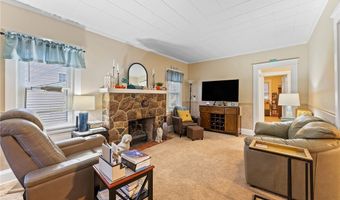 145 Parkgate Ave, Austintown, OH 44515