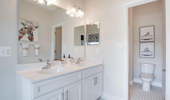 15718 HENRIETTA Dr, Accokeek, MD 20607