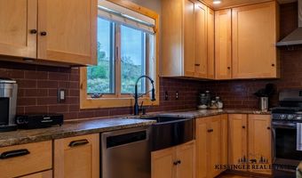 27 Justice Ln, Cody, WY 82414