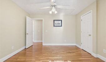 301 BENSON, Dallas, GA 30132