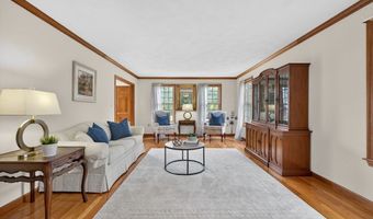 2 Stouffer Cir, Andover, MA 01810